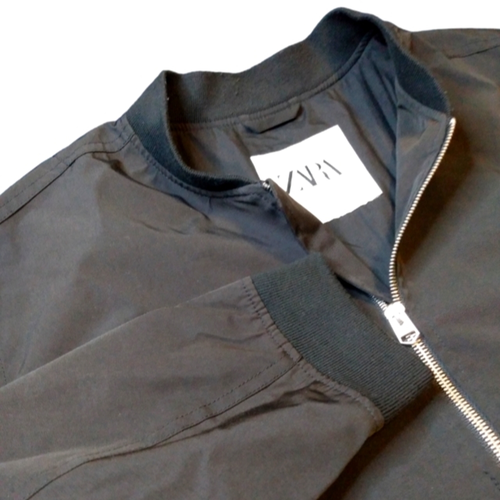 Zara Black Full Zip-up Reversible Bomber Jacket size XL Men